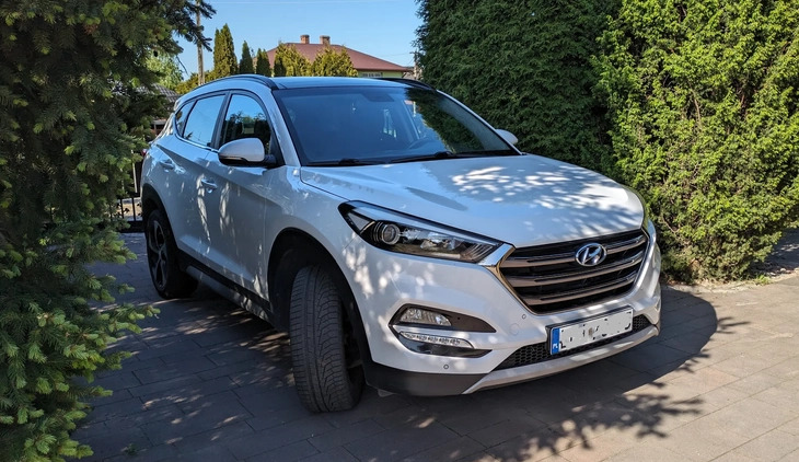 Hyundai Tucson cena 71900 przebieg: 107000, rok produkcji 2017 z Szczebrzeszyn małe 46
